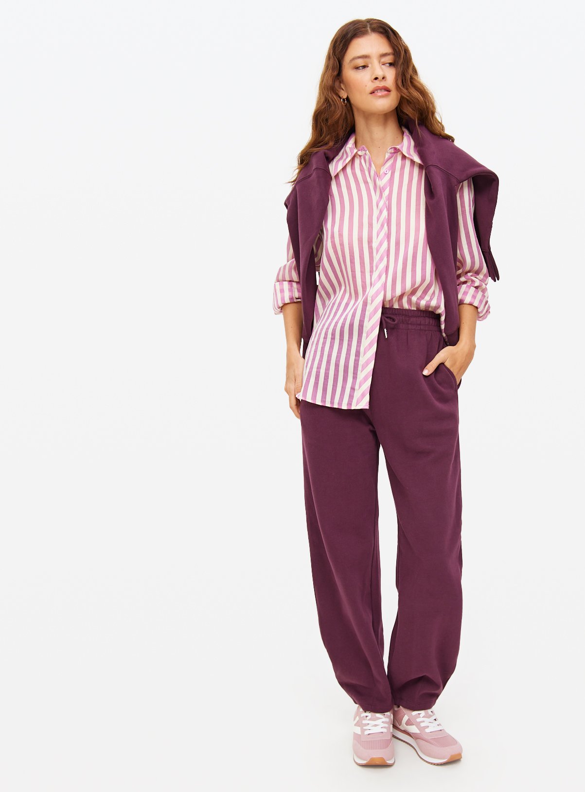 Burgundy Balloon Co-ord Joggers L - Image 1 thumbnail